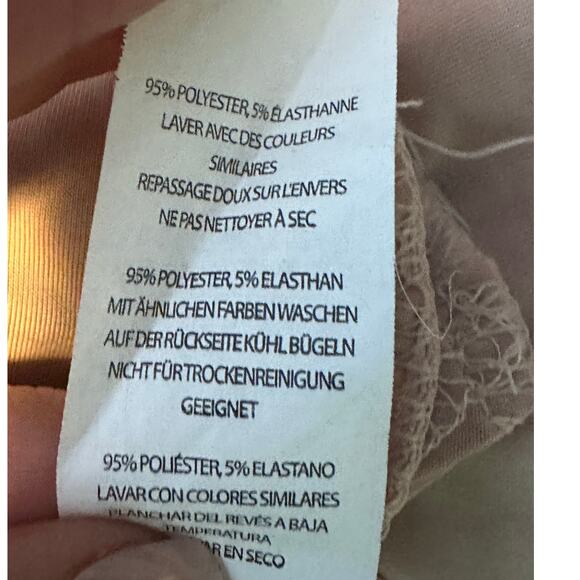 PrettyLittleThings pale pink one shoulder long sleeve bodysuit size 4 - Picture 4 of 14